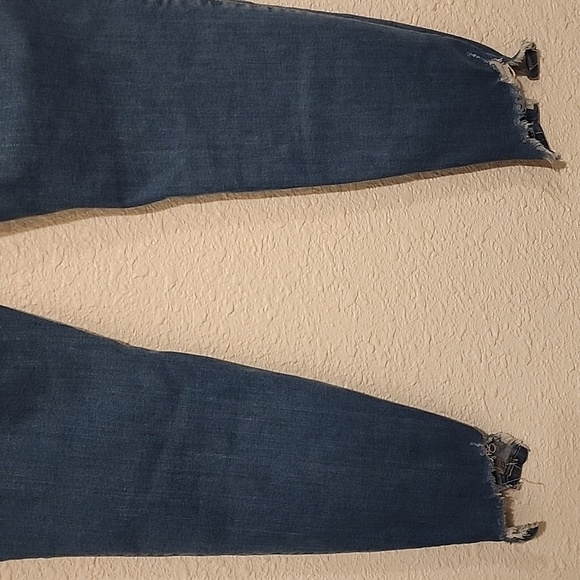 Torrid Jegging Super Soft Feel The Fit 14T Distressed Skinny Jeans - Picture 5 of 13